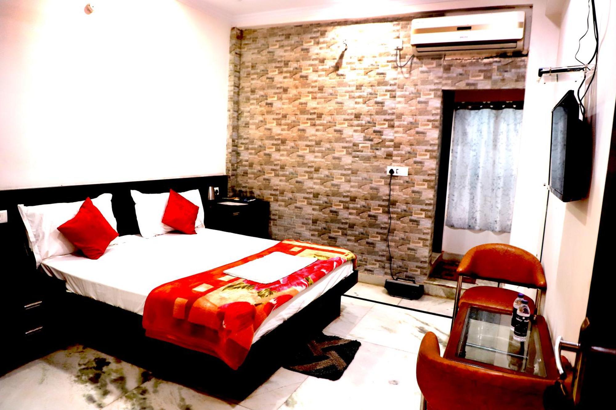 Hotel River View Khagaria Exterior photo
